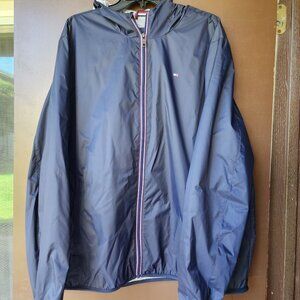 NWOT Tommy Hilfiger Men's Lightweight Active Water Resistant Hooded Rain Jacket